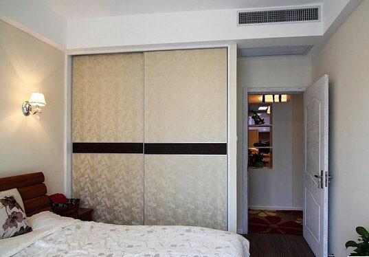 曬曬我家的64㎡新房，鄰居第一次來做客，差點被客廳的文化用品收藏嚇到了！